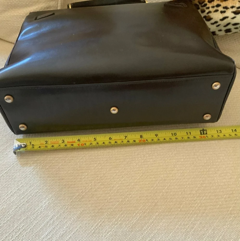 🦄 Vintage Made in Italy Boxcalf 32 Retourne Style Top Handle Lock Bag - Picture 10 of 16